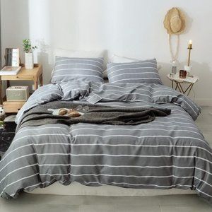 Gray-White Striped Pattern 3Pcs Queen Bedding Sets 2pillows & 1duvet cover gift